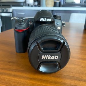 Nikon D7000 Camera with 18-105 VR Kit